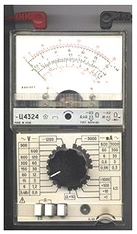 Multimetr analogovyi